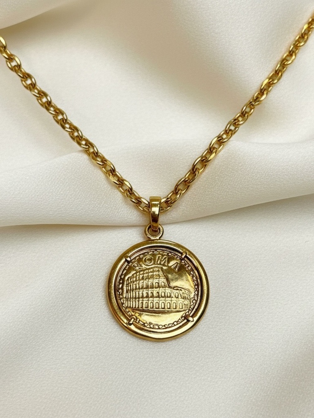 Bellezza Italy Gold on Bronze “ROMA" Colosseum Medallion Coin Necklace Euro Chic